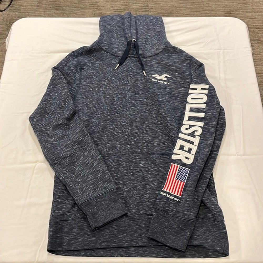 Hollister Men’s Hoodie | Navy Blue | Size: Medium